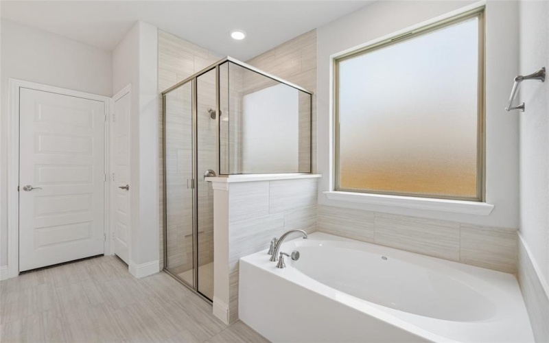 2129 Stone River Boulevard, Royse City, TX 75789, 4 Bedrooms Bedrooms, ,3 BathroomsBathrooms,Residential,For Sale,2129 Stone River Boulevard,0,21090502