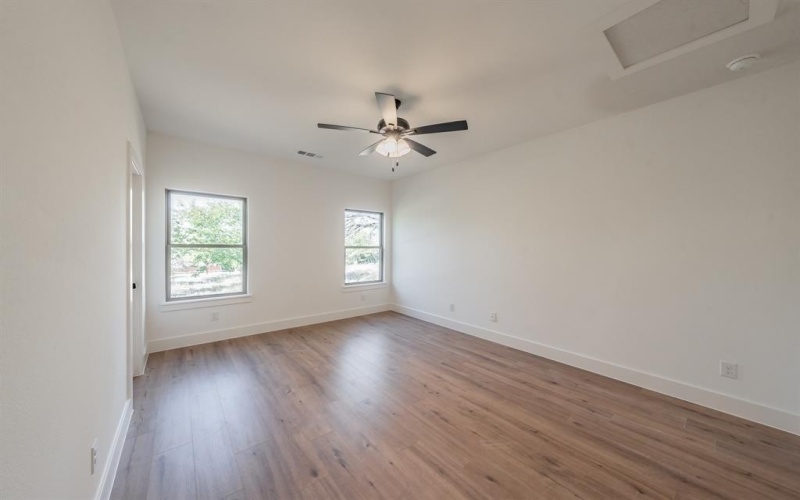 1224 Elva Warren Street, Fort Worth, TX 76115, 8 Bedrooms Bedrooms, ,5 BathroomsBathrooms,Residential Multi Family,For Sale,1224 Elva Warren Street,0,21090509