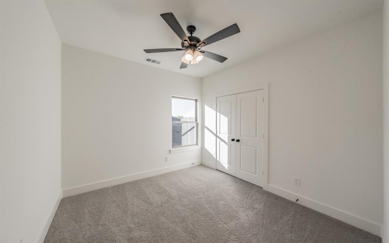 1224 Elva Warren Street, Fort Worth, TX 76115, 8 Bedrooms Bedrooms, ,5 BathroomsBathrooms,Residential Multi Family,For Sale,1224 Elva Warren Street,0,21090509