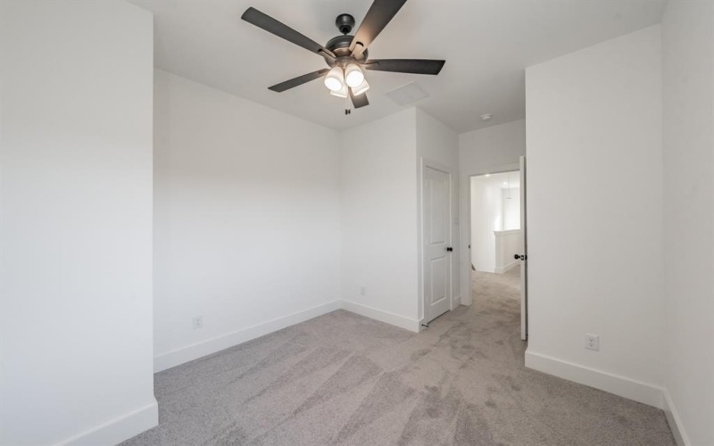 1224 Elva Warren Street, Fort Worth, TX 76115, 8 Bedrooms Bedrooms, ,5 BathroomsBathrooms,Residential Multi Family,For Sale,1224 Elva Warren Street,0,21090509