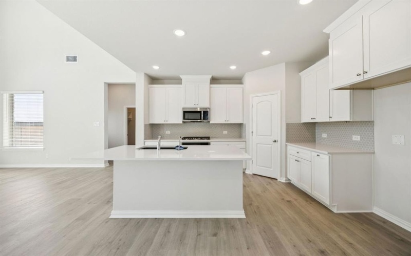 2101 Lone Oak Trail, Mesquite, TX 75181, 4 Bedrooms Bedrooms, ,3 BathroomsBathrooms,Residential,For Sale,2101 Lone Oak Trail,0,21090529