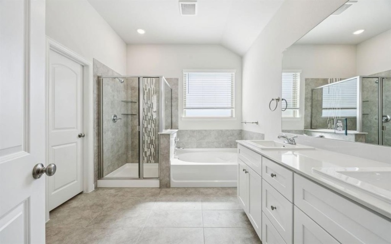 2101 Lone Oak Trail, Mesquite, TX 75181, 4 Bedrooms Bedrooms, ,3 BathroomsBathrooms,Residential,For Sale,2101 Lone Oak Trail,0,21090529