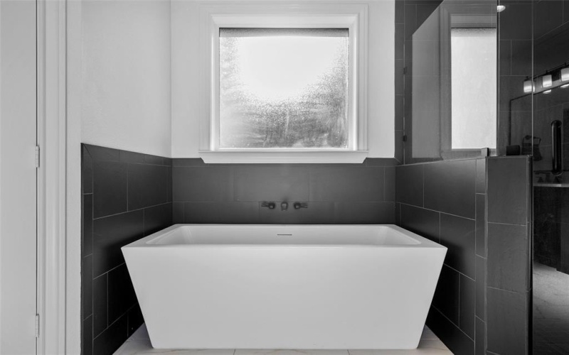 12015 Sequoia Lane, Woodway, TX 76712, 4 Bedrooms Bedrooms, ,3 BathroomsBathrooms,Residential,For Sale,12015 Sequoia Lane,0,21090565