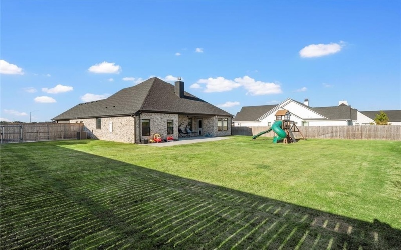 12015 Sequoia Lane, Woodway, TX 76712, 4 Bedrooms Bedrooms, ,3 BathroomsBathrooms,Residential,For Sale,12015 Sequoia Lane,0,21090565