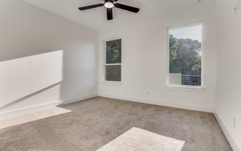 1700 Carriage Creek Drive, DeSoto, TX 75115, 4 Habitaciones Habitaciones , ,5 BañosBaños,Residential,En Venta,1700 Carriage Creek Drive,0,21090630