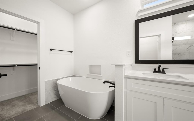 405 Newpark Boulevard, DeSoto, TX 75115, 4 Habitaciones Habitaciones , ,3 BañosBaños,Residential,En Venta,405 Newpark Boulevard,0,21090640