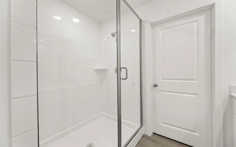 1015 Handel Road, Forney, TX 75126, 5 Habitaciones Habitaciones , ,5 BañosBaños,Residential,En Venta,1015 Handel Road,0,21090641