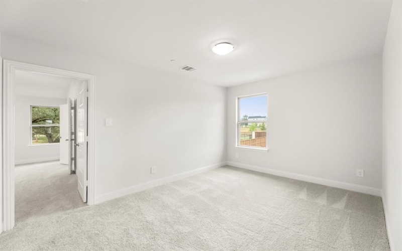 6949 Mustang Isle Drive, Dallas, TX 75228, 3 Bedrooms Bedrooms, ,2 BathroomsBathrooms,Residential,For Sale,6949 Mustang Isle Drive,0,21090669