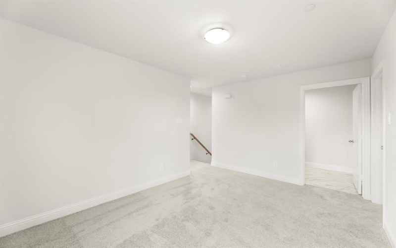 6949 Mustang Isle Drive, Dallas, TX 75228, 3 Bedrooms Bedrooms, ,2 BathroomsBathrooms,Residential,For Sale,6949 Mustang Isle Drive,0,21090669