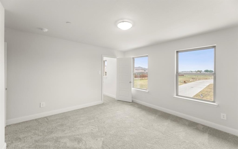 6949 Mustang Isle Drive, Dallas, TX 75228, 3 Bedrooms Bedrooms, ,2 BathroomsBathrooms,Residential,For Sale,6949 Mustang Isle Drive,0,21090669