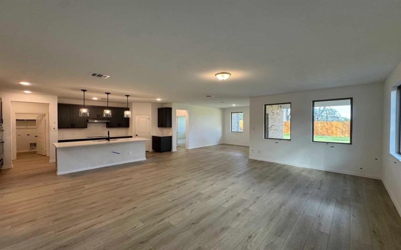 1012 Colgate Circle, Princeton, TX 75407, 4 Habitaciones Habitaciones , ,3 BañosBaños,Residential,En Venta,1012 Colgate Circle,0,21090722