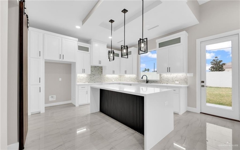2516 Zinnia Street, Mission, TX 78574, 4 Habitaciones Habitaciones , ,3 BañosBaños,Residential,En Venta,2516 Zinnia Street,466973