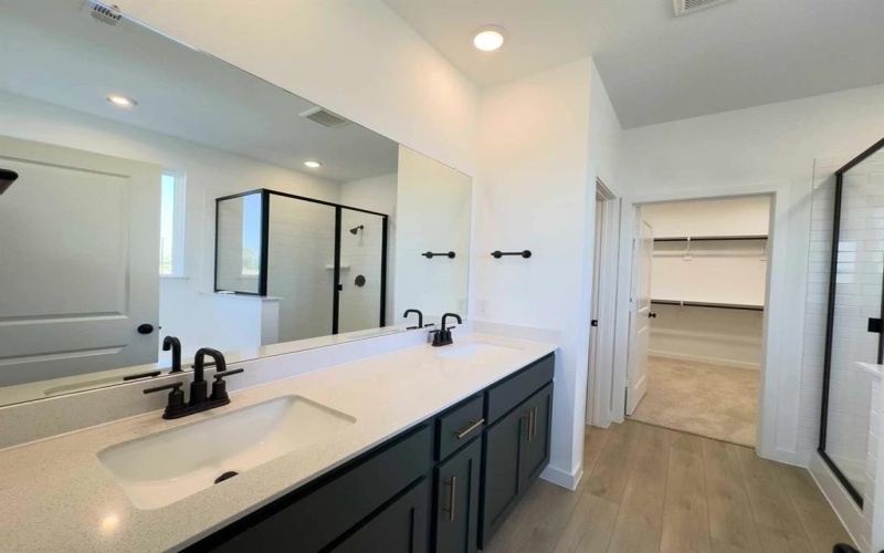 1901 Jamestown Way, Princeton, TX 75407, 5 Habitaciones Habitaciones , ,3 BañosBaños,Residential,En Venta,1901 Jamestown Way,0,21090729