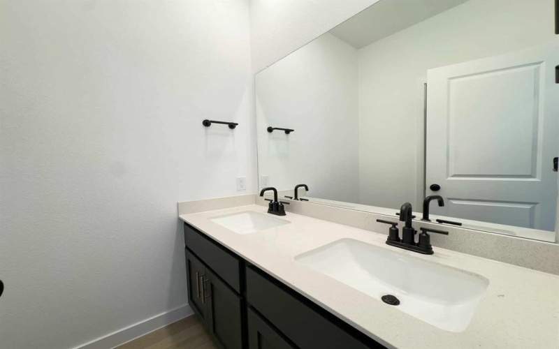 1901 Jamestown Way, Princeton, TX 75407, 5 Habitaciones Habitaciones , ,3 BañosBaños,Residential,En Venta,1901 Jamestown Way,0,21090729