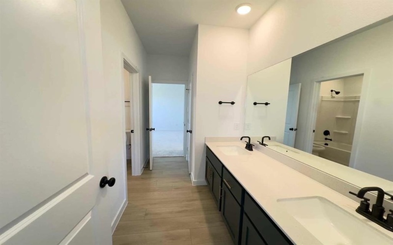 1901 Jamestown Way, Princeton, TX 75407, 5 Habitaciones Habitaciones , ,3 BañosBaños,Residential,En Venta,1901 Jamestown Way,0,21090729