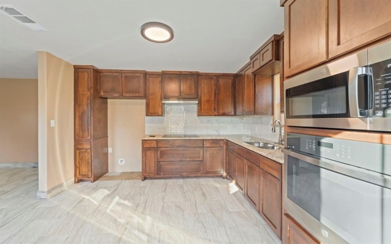 4222 Terri Lee Lane, Granbury, TX 76048, 3 Bedrooms Bedrooms, ,1 BathroomBathrooms,Residential,For Sale,4222 Terri Lee Lane,0,21090732