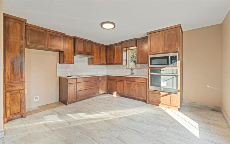 4222 Terri Lee Lane, Granbury, TX 76048, 3 Bedrooms Bedrooms, ,1 BathroomBathrooms,Residential,For Sale,4222 Terri Lee Lane,0,21090732