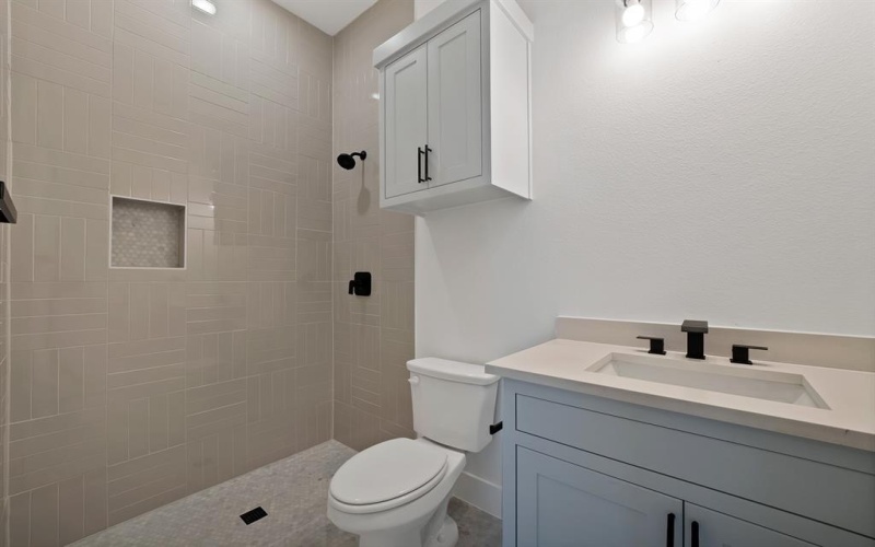242 Oakwood Drive, Lancaster, TX 75146, 4 Bedrooms Bedrooms, ,3 BathroomsBathrooms,Residential,For Sale,242 Oakwood Drive,0,21090745