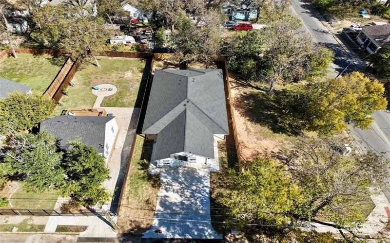 1105 N 11th Street, Waco, TX 76707, 6 Habitaciones Habitaciones , ,5 BañosBaños,Residential Multi Family,En Venta,1105 N 11th Street,0,21090777