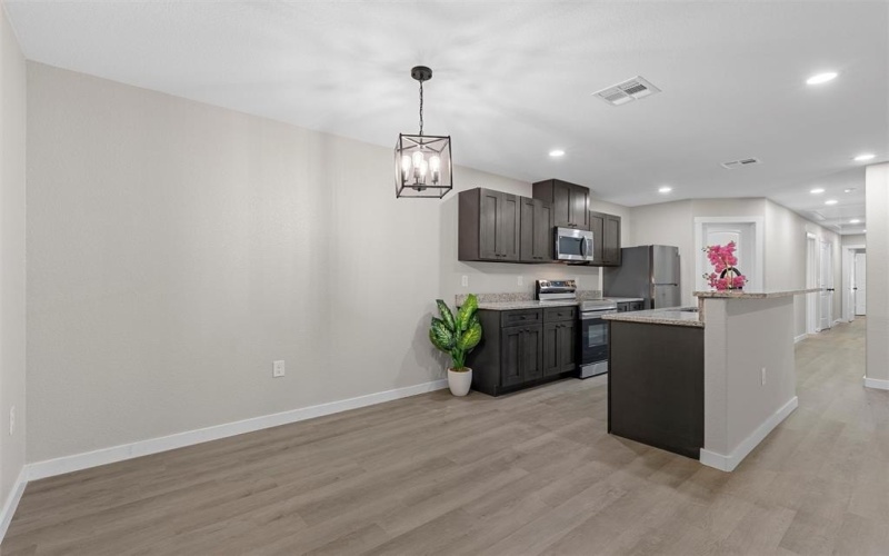 1105 N 11th Street, Waco, TX 76707, 6 Bedrooms Bedrooms, ,5 BathroomsBathrooms,Residential Multi Family,For Sale,1105 N 11th Street,0,21090777