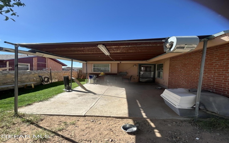 440 KATHERINE Drive, Horizon City, TX 79928, 4 Habitaciones Habitaciones , ,2 BañosBaños,Residential,En Venta,440 KATHERINE Drive,0,932282