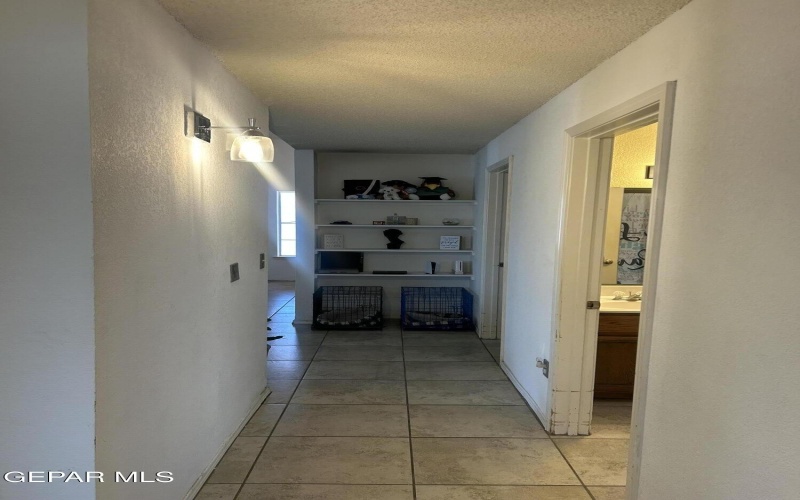 440 KATHERINE Drive, Horizon City, TX 79928, 4 Habitaciones Habitaciones , ,2 BañosBaños,Residential,En Venta,440 KATHERINE Drive,0,932282