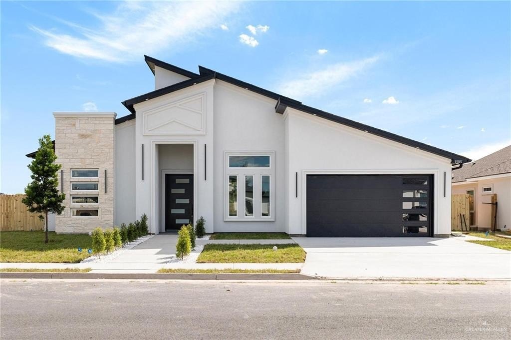 1505 Helen Drive, Weslaco, TX 78596, 4 Bedrooms Bedrooms, ,3 BathroomsBathrooms,Residential,For Sale,1505 Helen Drive,0,483758