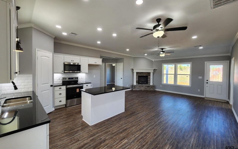 20136 E FM 837, Frankston, TX 75763, 3 Habitaciones Habitaciones , ,2 BañosBaños,Residential,En Venta,20136 E FM 837,0,25015451