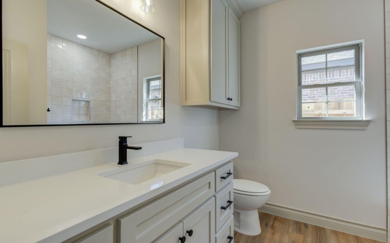 5524 120th Street, Lubbock, TX 79424, 3 Habitaciones Habitaciones , ,2 BañosBaños,Residential,En Venta,5524 120th Street,0,202562011