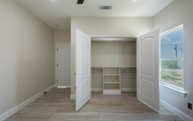 208 ghost rider, Eagle Pass, TX 78852, 3 Bedrooms Bedrooms, ,2 BathroomsBathrooms,Residential,For Sale,208 ghost rider,0,81574