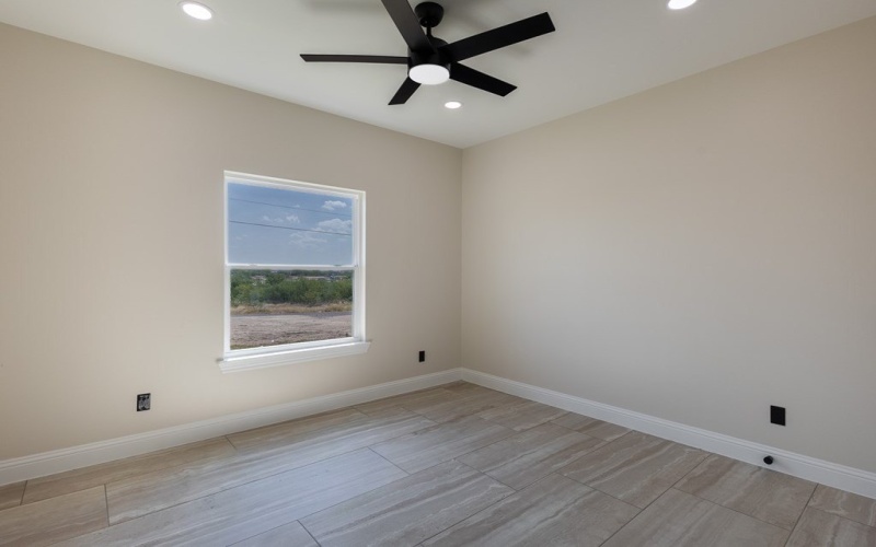 208 ghost rider, Eagle Pass, TX 78852, 3 Bedrooms Bedrooms, ,2 BathroomsBathrooms,Residential,For Sale,208 ghost rider,0,81574