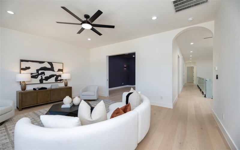 6038 Prospect Avenue, Dallas, TX 75206, 5 Bedrooms Bedrooms, ,6 BathroomsBathrooms,Residential,For Sale,6038 Prospect Avenue,0,21089774