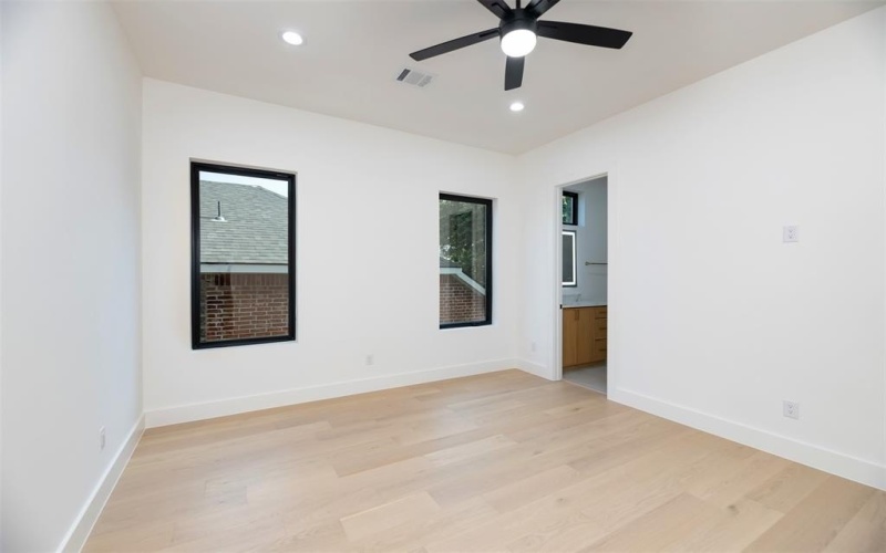 6038 Prospect Avenue, Dallas, TX 75206, 5 Bedrooms Bedrooms, ,6 BathroomsBathrooms,Residential,For Sale,6038 Prospect Avenue,0,21089774