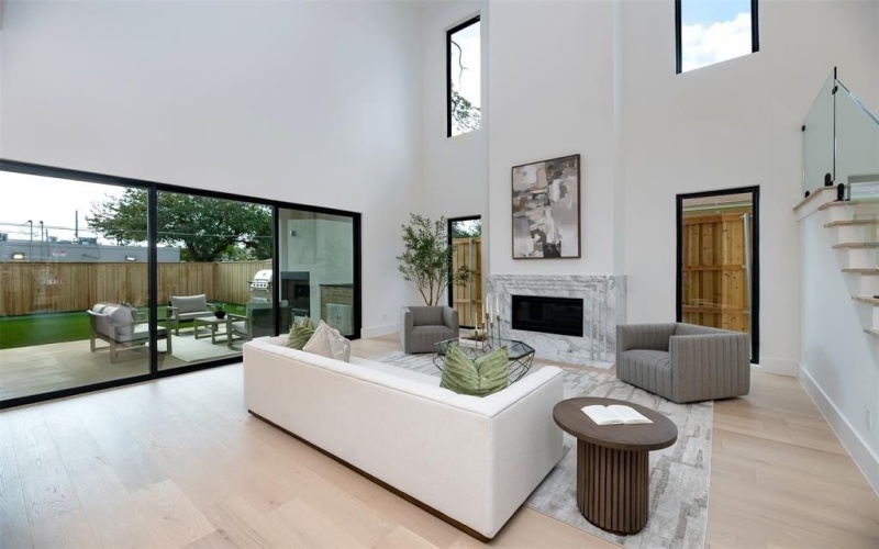 6038 Prospect Avenue, Dallas, TX 75206, 5 Bedrooms Bedrooms, ,6 BathroomsBathrooms,Residential,For Sale,6038 Prospect Avenue,0,21089774