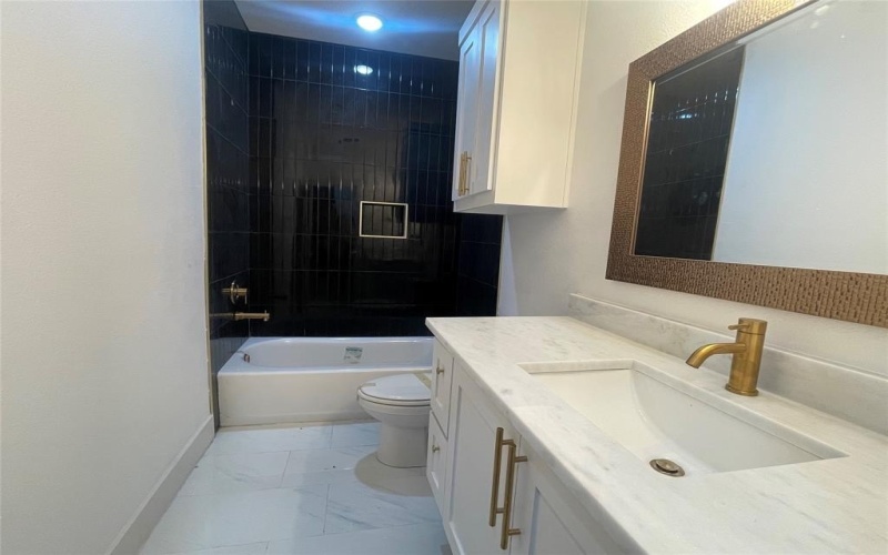 1082 Pearl Harbor Street, Tool, TX 75143, 4 Bedrooms Bedrooms, ,2 BathroomsBathrooms,Residential,For Sale,1082 Pearl Harbor Street,0,21090840