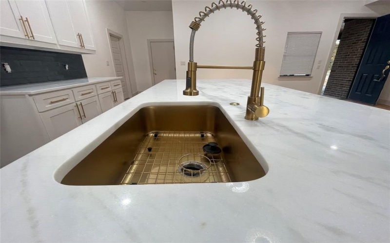 1082 Pearl Harbor Street, Tool, TX 75143, 4 Bedrooms Bedrooms, ,2 BathroomsBathrooms,Residential,For Sale,1082 Pearl Harbor Street,0,21090840
