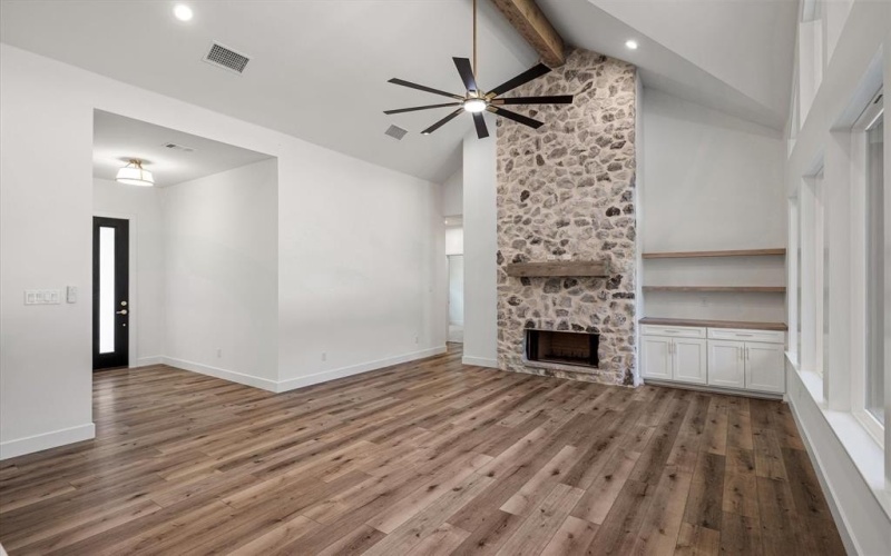 298 Legacy Lane, Edgewood, TX 75117, 4 Bedrooms Bedrooms, ,2 BathroomsBathrooms,Residential,For Sale,298 Legacy Lane,0,21090918