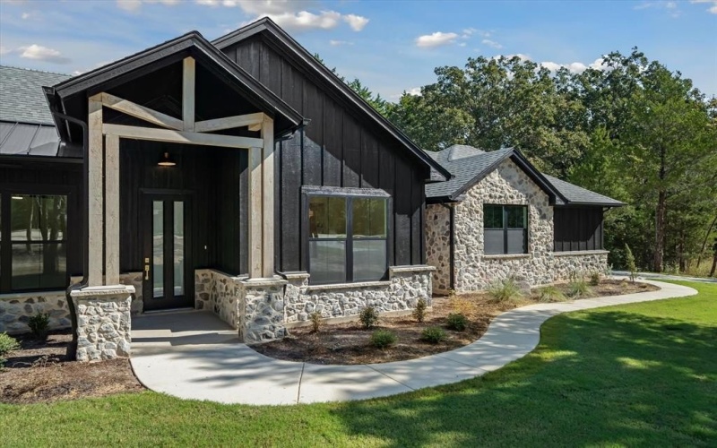 298 Legacy Lane, Edgewood, TX 75117, 4 Bedrooms Bedrooms, ,2 BathroomsBathrooms,Residential,For Sale,298 Legacy Lane,0,21090918