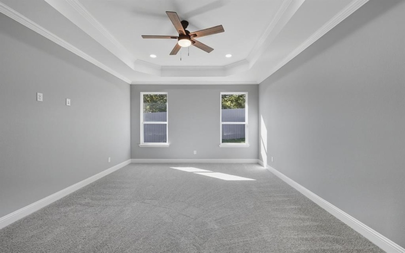 2513 Laurel Street, Grand Prairie, TX 75050, 4 Bedrooms Bedrooms, ,2 BathroomsBathrooms,Residential,For Sale,2513 Laurel Street,0,21090985