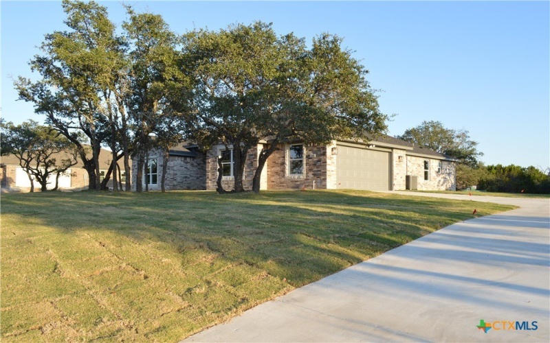 174 County Road 3154, Kempner, TX 76539, 4 Bedrooms Bedrooms, ,2 BathroomsBathrooms,Residential,For Sale,174 County Road 3154,0,595741