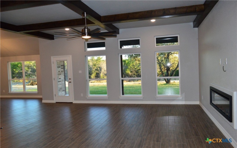 174 County Road 3154, Kempner, TX 76539, 4 Bedrooms Bedrooms, ,2 BathroomsBathrooms,Residential,For Sale,174 County Road 3154,0,595741