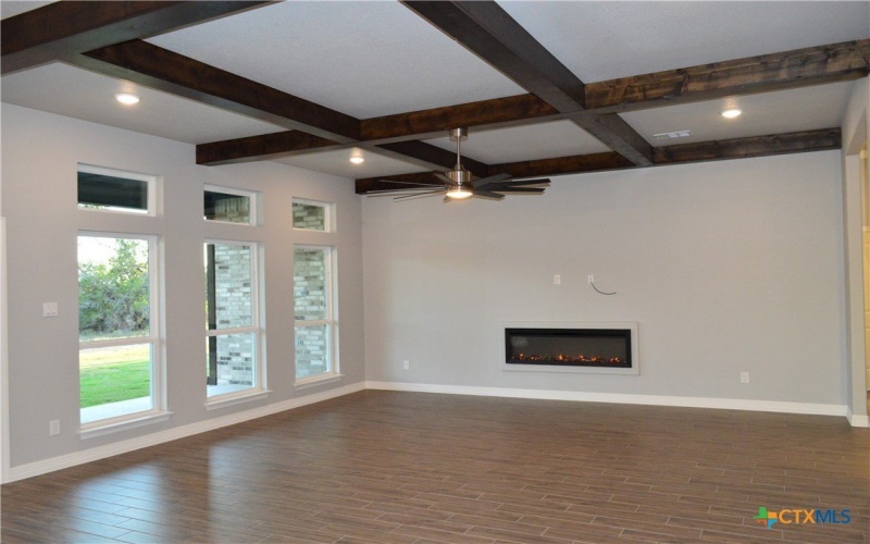 174 County Road 3154, Kempner, TX 76539, 4 Bedrooms Bedrooms, ,2 BathroomsBathrooms,Residential,For Sale,174 County Road 3154,0,595741