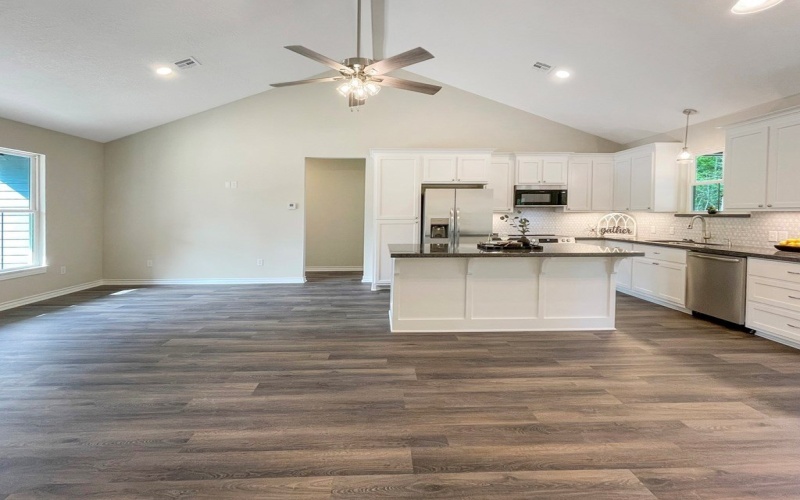 275 Tobacco Road, Brookeland, TX 75931, 3 Bedrooms Bedrooms, ,2 BathroomsBathrooms,Residential,For Sale,275 Tobacco Road,0,5104452