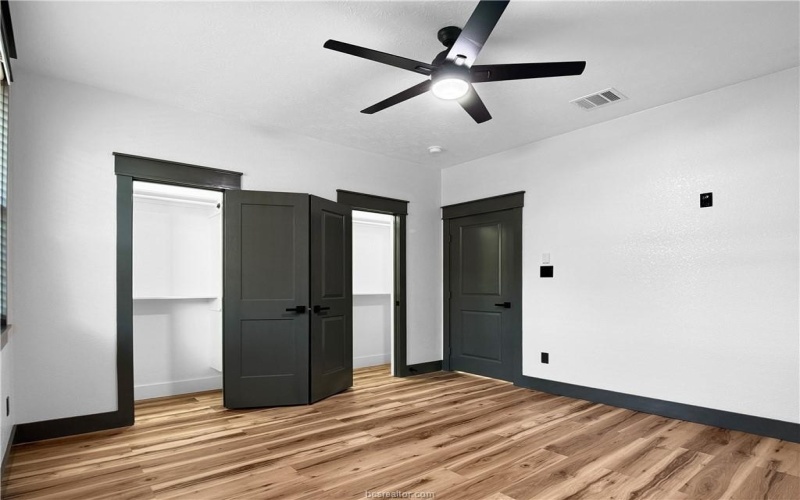309 West 9th Street, Hearne, TX 77859, 3 Habitaciones Habitaciones , ,2 BañosBaños,Residential,En Venta,309 West 9th Street,0,25010985