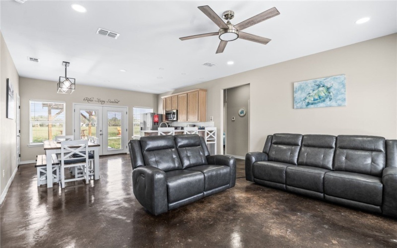 1263 E 2360 Circle, Riviera, TX 78379, 3 Habitaciones Habitaciones , ,2 BañosBaños,Residential,En Venta,1263 E 2360 Circle,0,466599