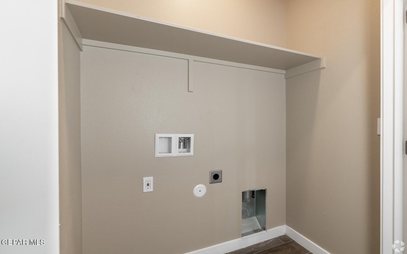 9779 McCombs Street unit: E6 #E6, El Paso, TX 79924, 2 Habitaciones Habitaciones , ,Residential,En Venta,9779 McCombs Street unit: E6,0,932310