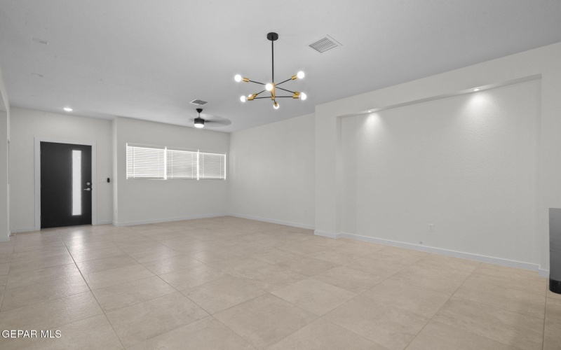 15156 Composition Avenue, El Paso, TX 79938, 3 Habitaciones Habitaciones , ,2 BañosBaños,Residential,En Venta,15156 Composition Avenue,0,932313