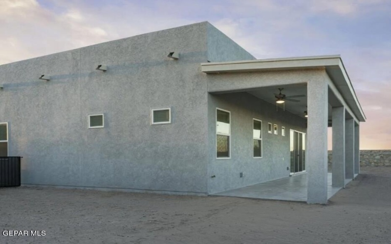 737 Paseo del Agua Street, El Paso, TX 79928, 3 Habitaciones Habitaciones , ,1 BañoBaños,Residential,En Venta,737 Paseo del Agua Street,0,932329