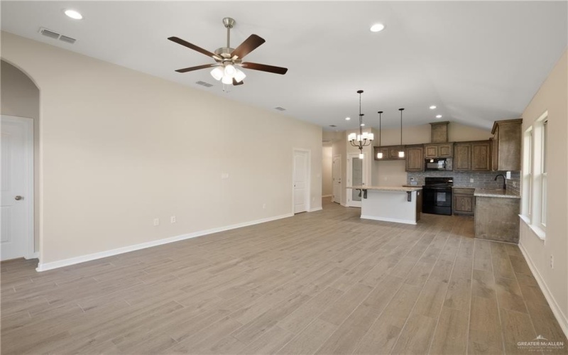 2125 S Lake Texoma Street, San Juan, TX 78589, 3 Habitaciones Habitaciones , ,2 BañosBaños,Residential,En Venta,2125 S Lake Texoma Street,0,479599