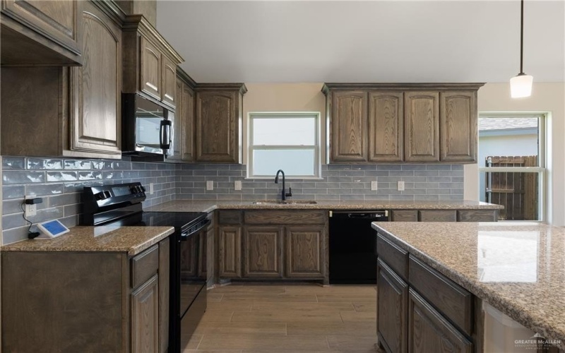 2125 S Lake Texoma Street, San Juan, TX 78589, 3 Habitaciones Habitaciones , ,2 BañosBaños,Residential,En Venta,2125 S Lake Texoma Street,0,479599